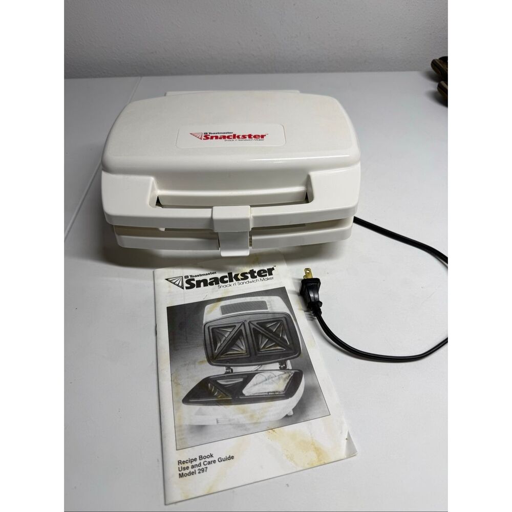 Toastmaster Snackster Snack n' Sandwich Maker Model 297 Electric